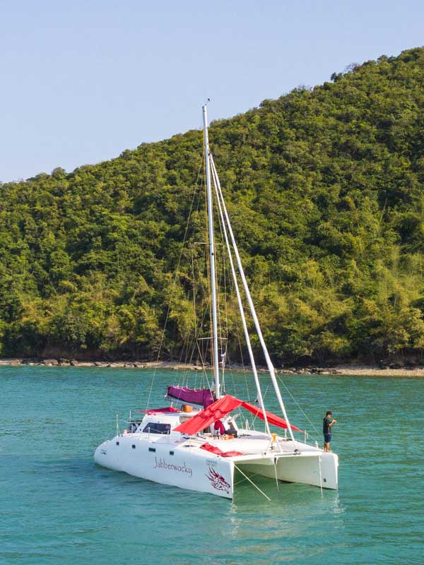 yacht charter pattaya thailand