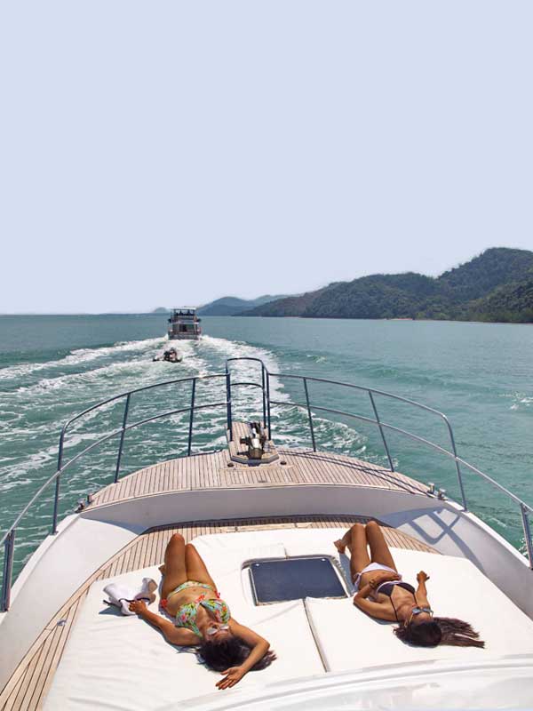 yacht charter pattaya thailand